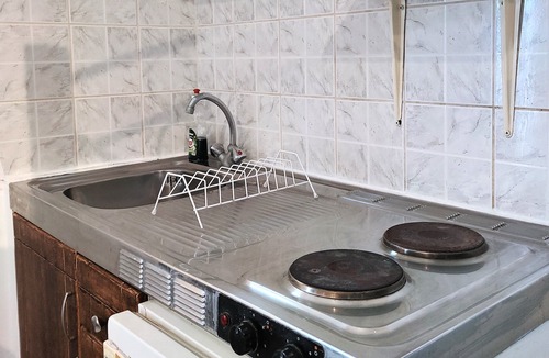 Ag. Georgios Hostel | Eleni Apartments Sant George Beach
