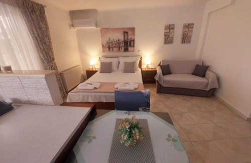 Igoumenitsa Apartment | Eleni's Apartments Igoumenitsa - Γκαρσονιέρα ισoγείου επιπλωμένη, εξοπλισμένη