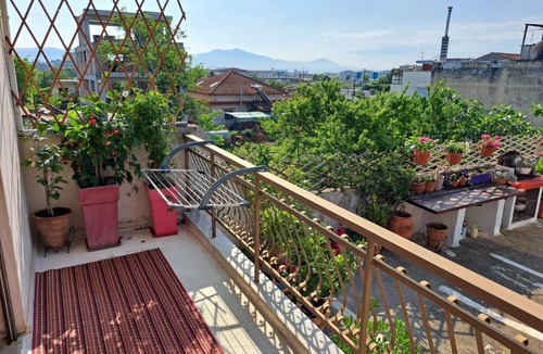 Delta Villa | Elenis villa 190sqmeter with private parking and garden 10min away from Thessaloniki centre