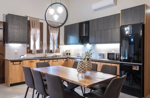 Agios Nikolaos Villa | Eleolithos Villa olive & pool