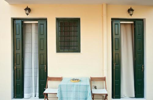 Delfoi House | Elia Apartments Chrisso