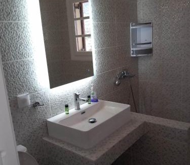 Mpatsi Apartment | Elina Apartments