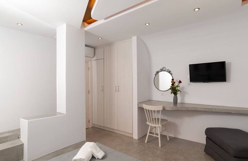 Rhodes Town Apartment | ELiteDIMension