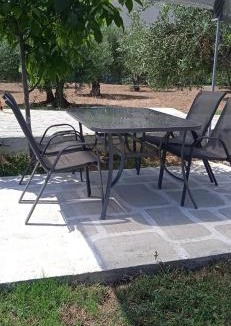 Paralia Ofryniou House | Elizabeth's apartment2