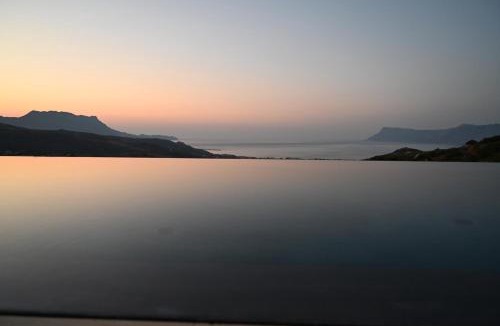 Kissamos Villa | Ellas Residence fantastic pool heated