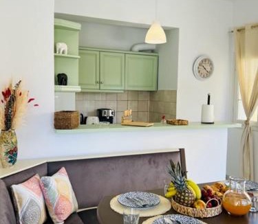 Lakka House | Ellie’s House