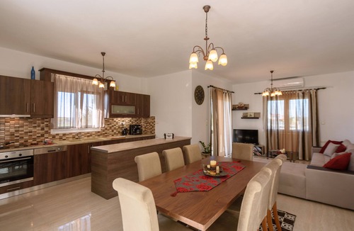 Faistos House | Elpidis Villa