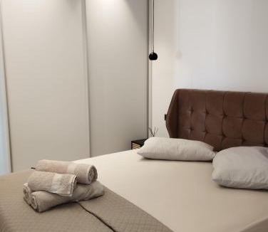Assos-Lechaio Apartment | Emerald