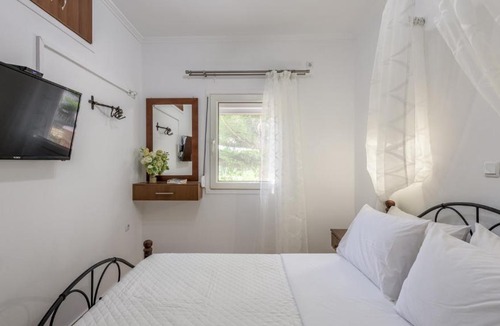 Milos House | Emilia's Little Farmhouses