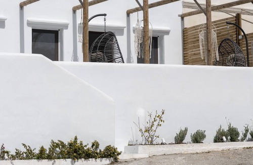 Vari House | ENDLESS BLUE from Syros - Vari resort