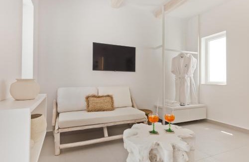 Kyra Panagia Apartment | Enilion Luxury Suites