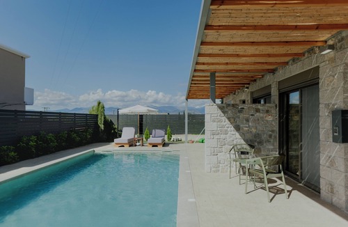 Nea Tirintha Villa | Enjoy our new luxurious villas and of course Greek weaher and hospitality !n