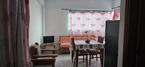 Agia Galini Apartment | Entire house with mountain and sea view