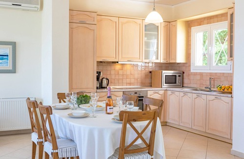Melissopetra Villa | Epidavros Land Villa Elia