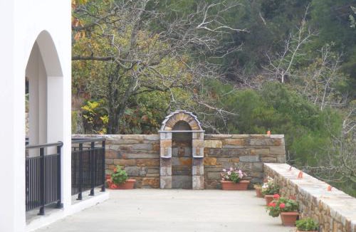 Armenistis House | Eri Rooms to Let