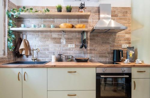 Marmari Apartment | Erika's Horse Farm Houses