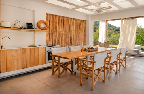 Olympiada Villa | Escape to Aristi Ena, your hillside haven in Halkidiki’s stunning Olympiada