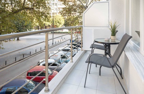 Vardaris Apartment | Estia Premium Apartments - Executive Suite Vackhou 1