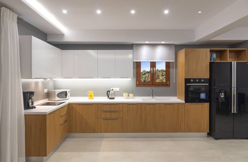 Episkopi Villa | Etesians Villa, Heated Pool & Spa Whirlpool, BBQ