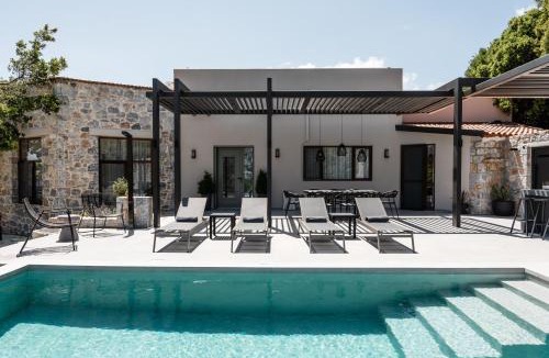 Asigonia Villa | Eumelia Iconic Villa, with Heated Pool & Whirlpool, By ThinkVilla