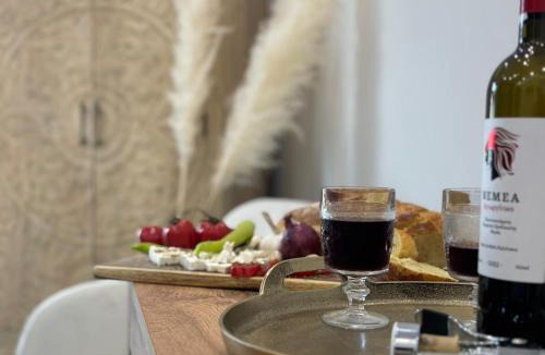 Thasos Town Apartment | EvA OMMM