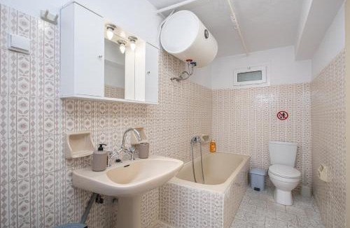 Makriotika House | Eva's Family Cottage in Makryotika Village!