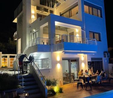 Spata-Artemida Villa | Evaeri villa