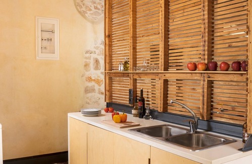 Katochori Apartment | Evans House - Seaside Luxury Studio with veranda
