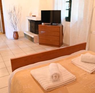Agii Theodori Apartment | Evas Guesthouse