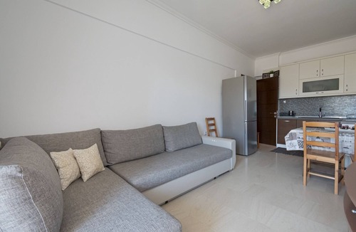 Nea Playia Apartment | Evi Apartment by RentalsPro