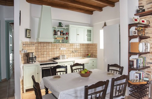 Apollonia Villa | Exceptional Residence 80m2,overhelming view to sunrise and direct access to sea