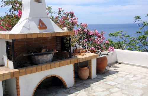 Ydrousa House | Exclusive Beach House
