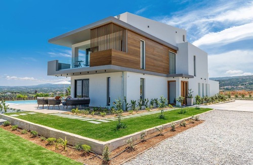 Adelianos Kampos Villa | Exclusive Crete Villa | 4 Bedrooms | Villa Blue | Lavish Interiors | Infinity.