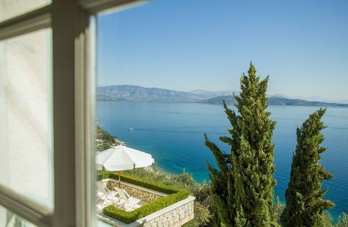Katavolos Villa | Exclusive Stone Villa with Magnificent Panoramic Sea View, Private Pool, Jacuzzi, Gym, Tennis Court