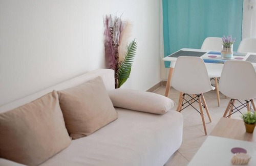 Alexandroupoli Apartment | Exotic Apartment in the Center of Alexandroupolis