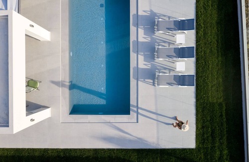 Lampini Villa | Exquisite Villa I with Enchanting Surroundings