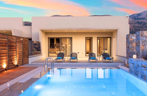 Sissi House | für 12 Personen in Sisi, Kreta (Ost-Kreta) by Interhome