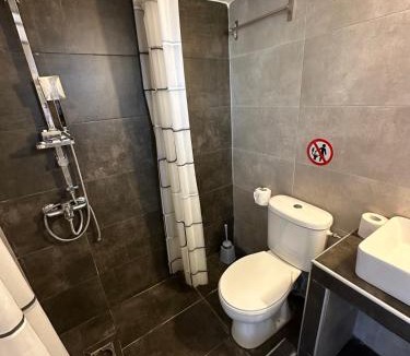Neoi Epivates Apartment | F&R Villa Studio 4