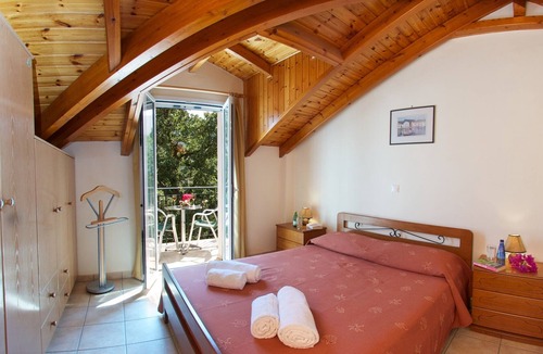 Agia Efimia Apartment | "Faos" Luxury Apartments,3d floor, 2 bedroom Attic, [sleeps 5]