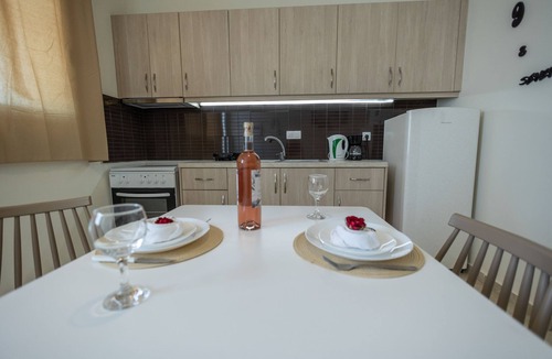 Panormos Apartment | FabView Studio Apartments