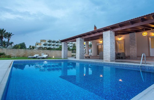 Kalathos Villa | Familly Villa Near Lindos and Saint Paul's Bay