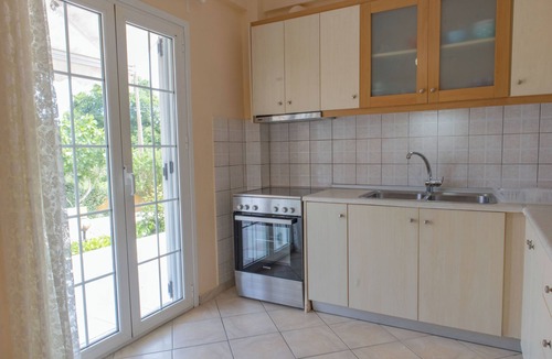 Kontokali Apartment | Family friendly apartment with swimming pool