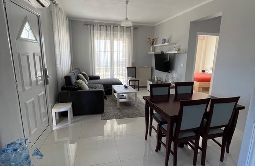Flogita Villa | Family-Friendly Villa with Parking & Garden