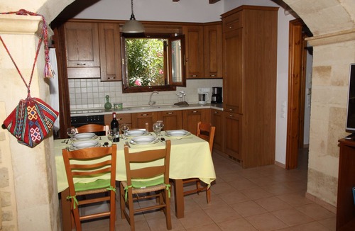 Prines Villa | Family-sized romantic villa with private pool and sea view-ALOE villa in Prines.