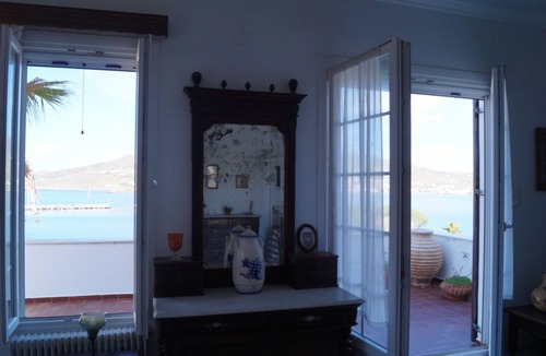 Posidonia Villa | Family villa by the sea in a quite area. Stunning sunset and agean sea view!