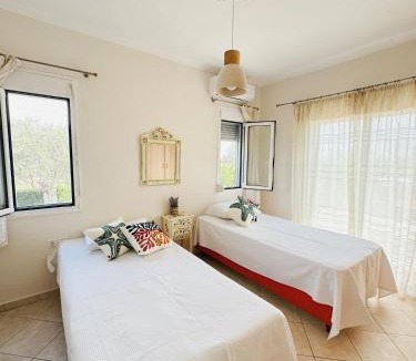 Milos Villa | Family villa
