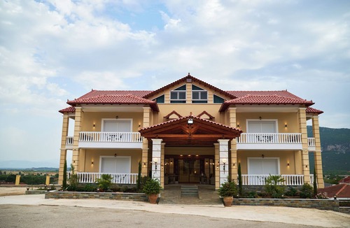Kalambaka Apartment | Famissi sofita 7