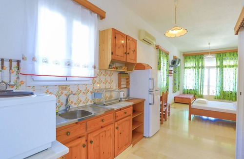 Gaios Apartment | Faros Tria, Gaios Family studio, sleeps 3, balcony, views