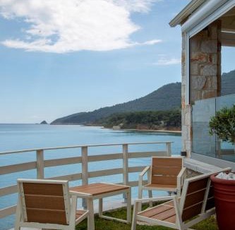 Koinira Bed & Breakfast | Faros View