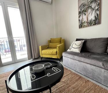 Agrinio Apartment | Feels Like Home 2 - Agrinio Suites